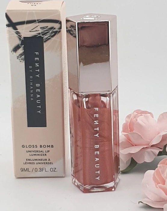 Fenty Beauty - Gloss Bomb Oil - Lipgloss-öl - gloss Bomb Oil Fu$$y 9 ml