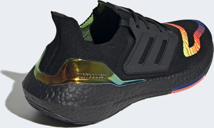 adidas Ultraboost 22 core black/power blue (Herren)