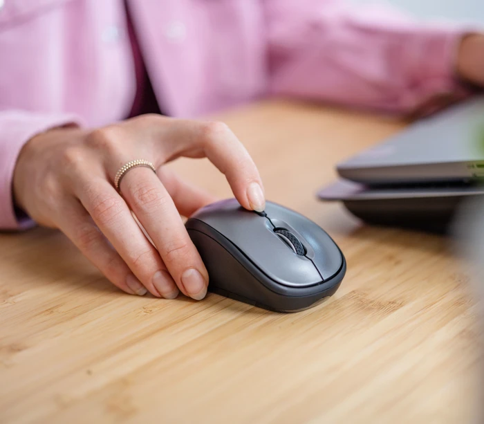 Trust Yvi+ Silent Wireless Mouse schwarz, ECO zertifiziert, USB
