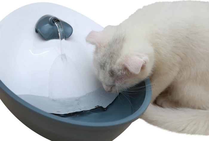 Kerbl Trinkbrunnen Classic Pet Fountain, 1.75l, weiß/grau
