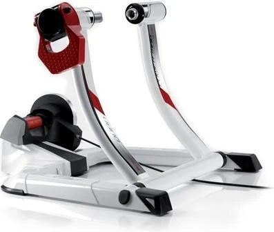 Elite Qubo Power Mag Smart Rollentrainer