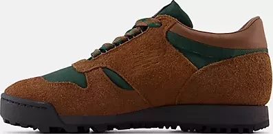 New Balance Rainier Low true brown/nightwatch green/magnet