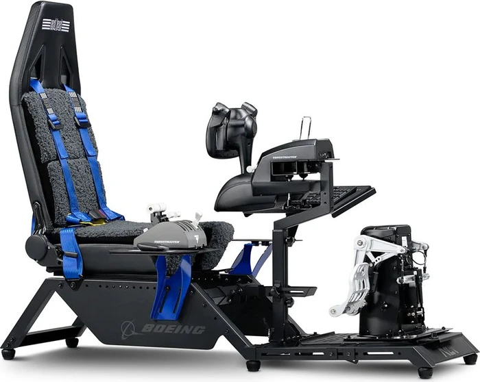 Next Level Racing Flight Simulator Boeing Commercial Edition, Cockpit