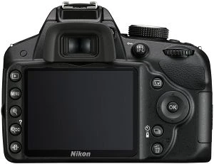 Nikon D3200 schwarz mit Objektiv Fremdhersteller