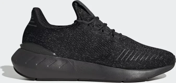 adidas Swift Run 22 core black/carbon (Herren)