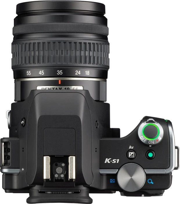 Pentax K-S1 schwarz mit Objektiv smc DA L 18-55mm 3.5-5.6 AL
