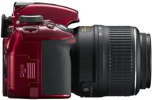 Nikon D3200 rot mit Objektiv AF-S DX 18-105mm 3.5-5.6 G ED VR