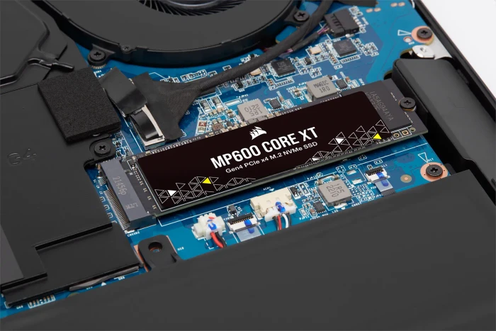 Corsair Force Series MP600 Core XT 2TB, M.2 2280 / M-Key / PCIe 4.0 x4, Kühlkörper