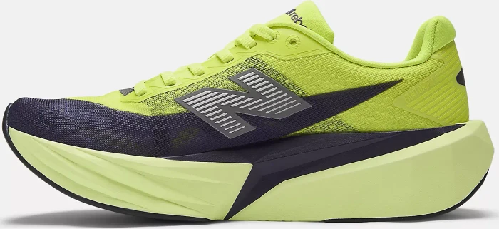 New Balance FuelCell Rebel v5 alkaline green/boysenberry/dark silver metallic (Damen)
