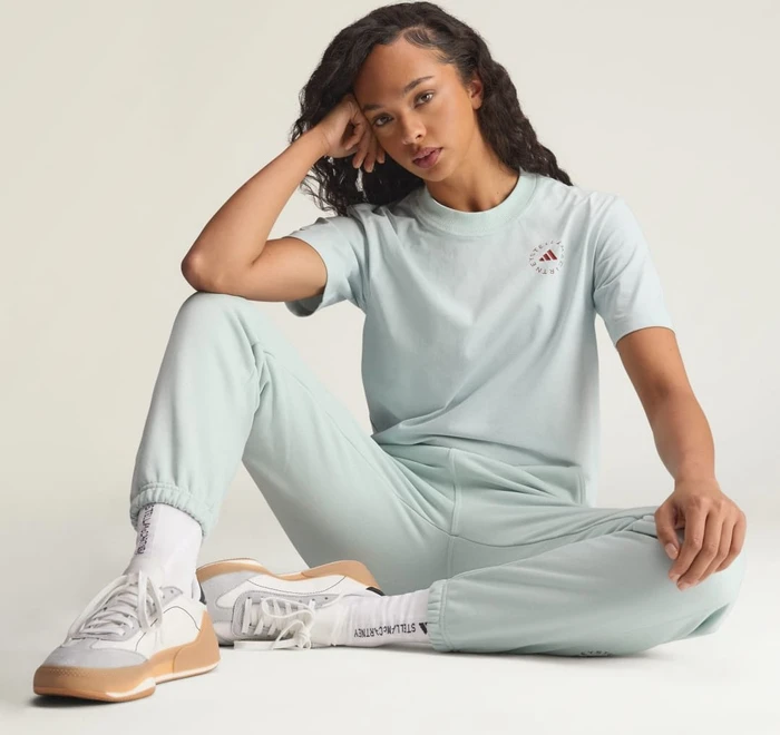 adidas by Stella McCartney TrueCasuals Regular Sportswear T-Shirt kurzarm vapour green (Damen)