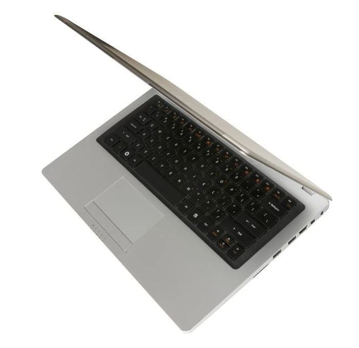 GIGABYTE U2442N, Core i5-3210M, 8GB RAM, 128GB SSD, 750GB HDD, GeForce GT 640M, DE