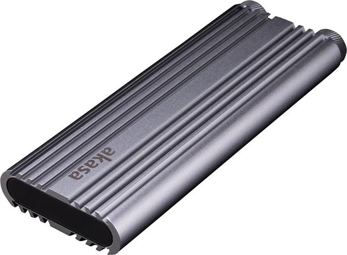 Akasa M.2 PCIe NVMe SSD to USB 3.2 Gen 2x2 Aluminium Enclosure, USB-C 3.2