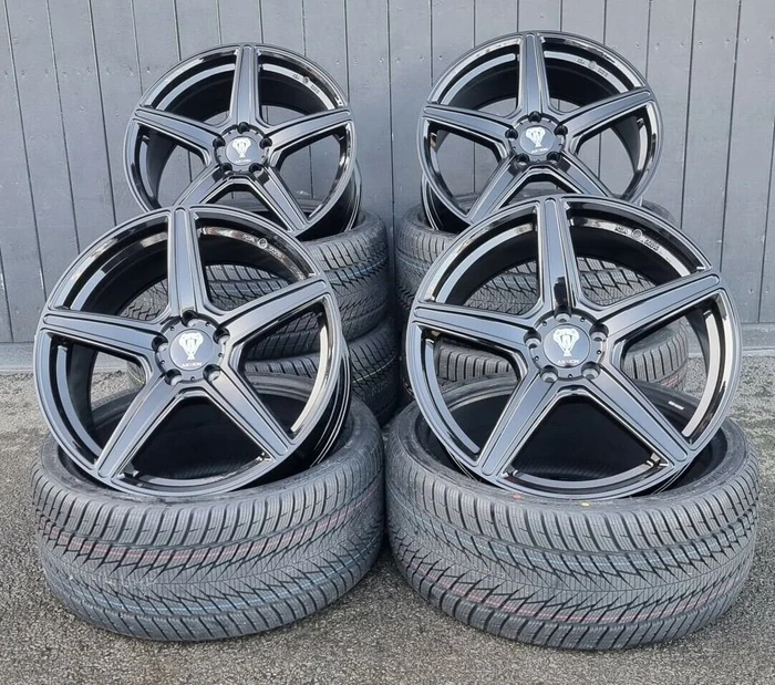 Axxion Super Concave AX7 8.5x19 5/112 ET32 (verschiedene Farben)