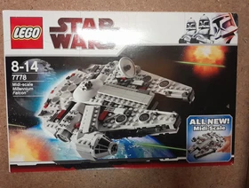 LEGO Star Wars Episoden I-VI - Midi-Scale Millennium Falcon
