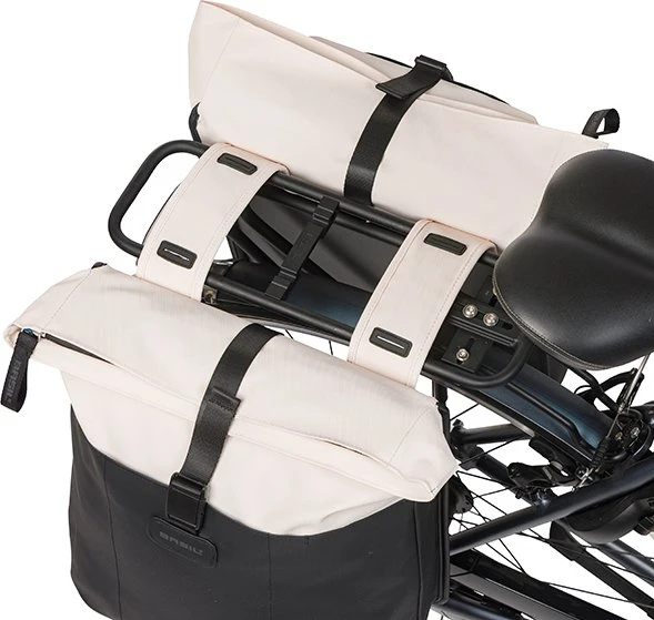 Basil Vive Doppeltasche Gepäcktasche off white/black