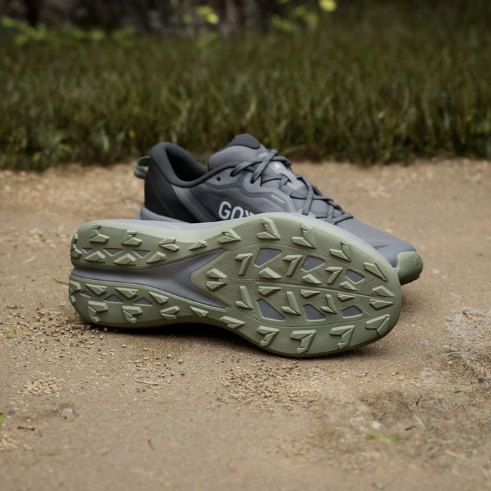 adidas Terrex Tracefinder Plus Gore-Tex grey five/grey one/core black (Herren)