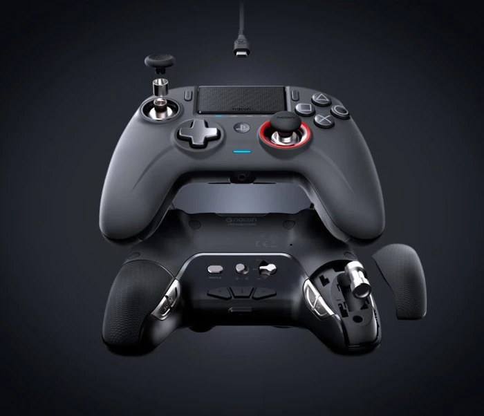 Nacon Revolution Unlimited Pro Controller schwarz (PS4/PC)