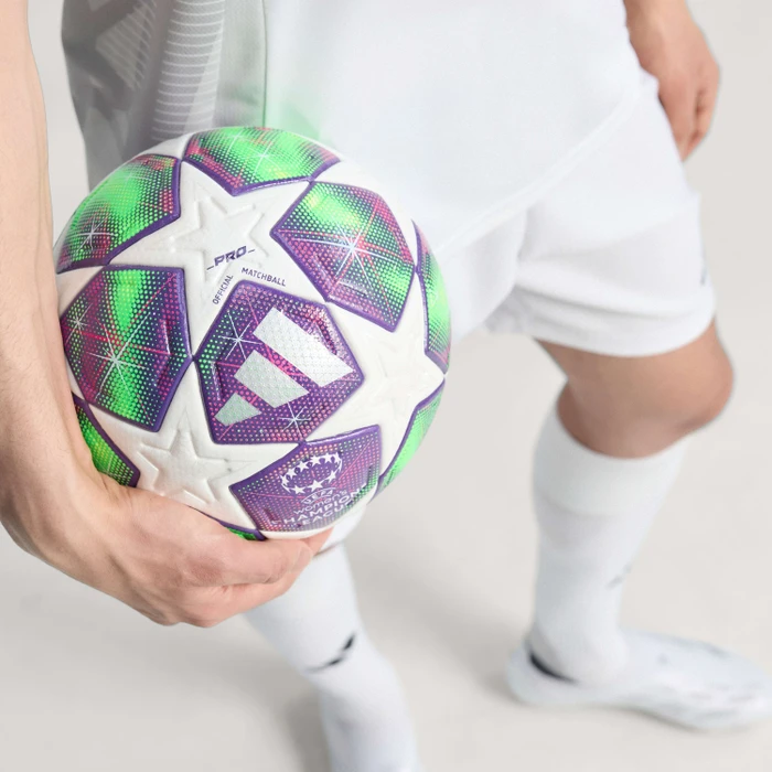 adidas UWCL 25/26 League Stage Pro Fußball