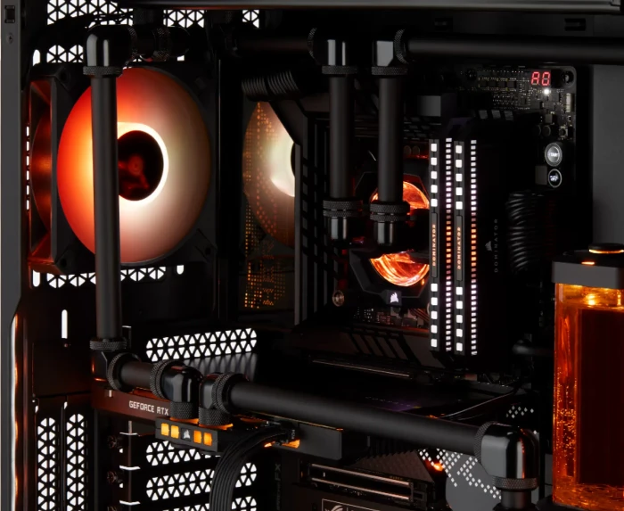 Corsair 5000D Core Airflow, weiß, Glasfenster