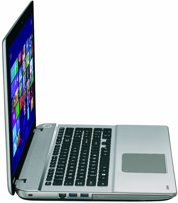 Toshiba Satellite P70-A-126, silber, Core i7-4700MQ, 32GB RAM, 256GB SSD, 3TB HDD, GeForce GT 745M, DE