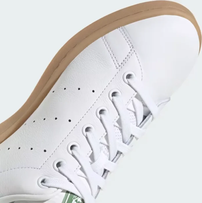adidas Stan Smith cloud white/preloved blue/gum (Herren)