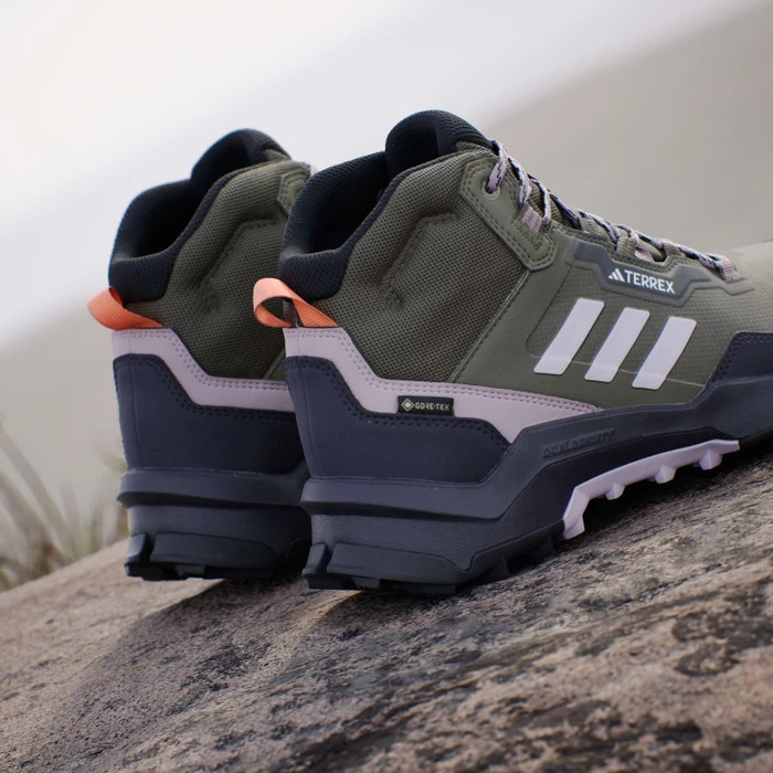 adidas Terrex AX4 Mid GTX olive strata/silver dawn/preloved fig (Damen)