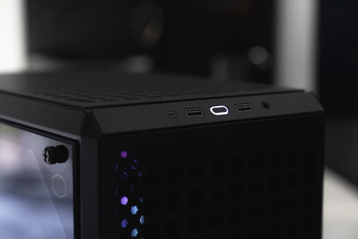 Cooler Master MasterBox Q300L V2, Glasfenster