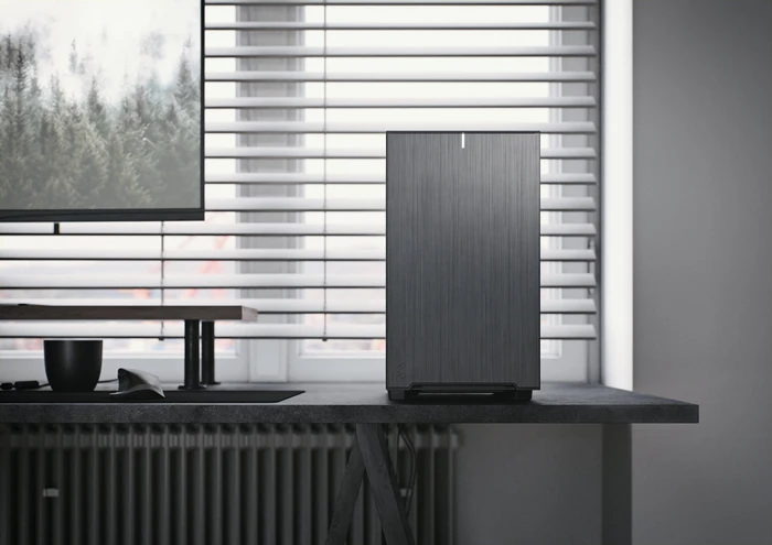 Fractal Design Define 7 Nano Black TG Light Tint, Glasfenster, Mini-ITX, schallgedämmt