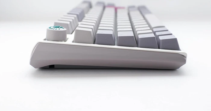 Ducky One 3, Mist Grey, PBT, LEDs RGB, MX SILENT RGB RED, USB, UK