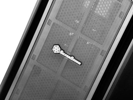 SilverStone Kublai KL05 schwarz, Acrylfenster