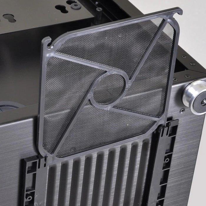 Lian Li TYR PC-X510WX schwarz, Acrylfenster, schallgedämmt