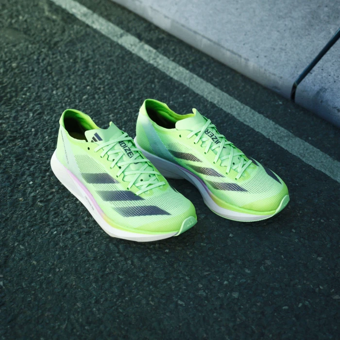 adidas Adizero Takumi Sen 10 green spark/aurora metallic/lucid lemon (Damen)
