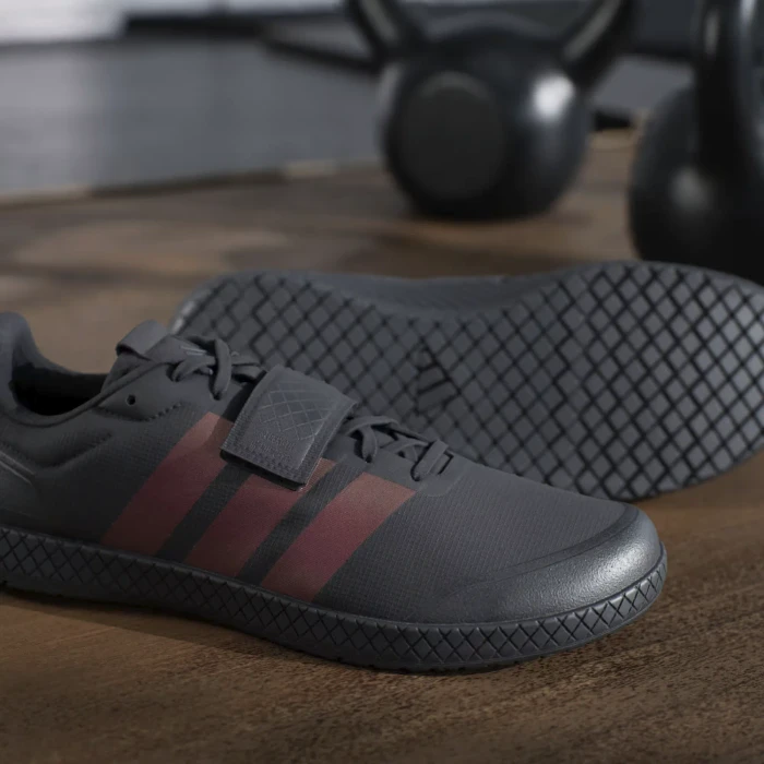 adidas Die Total core black/carbon