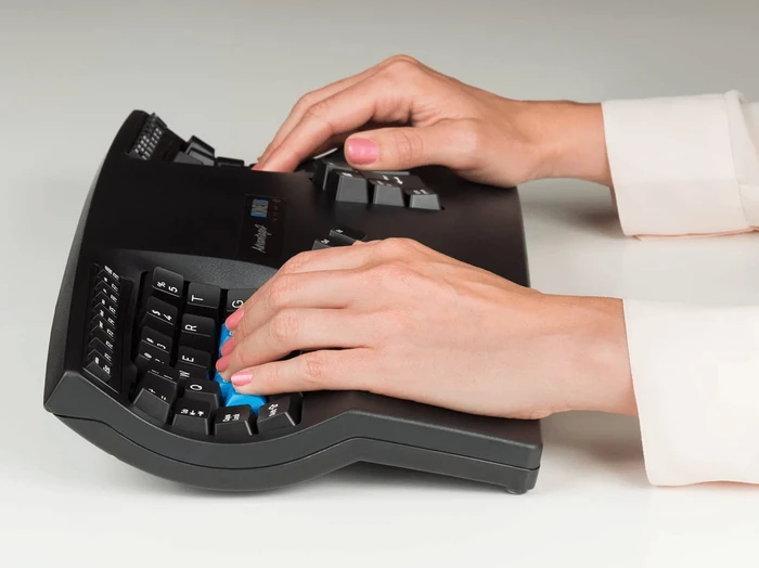 Kinesis Advantage2 Quiet LF Contoured Ergonomic Keyboard, schwarz, MX SILENT RED, USB, US