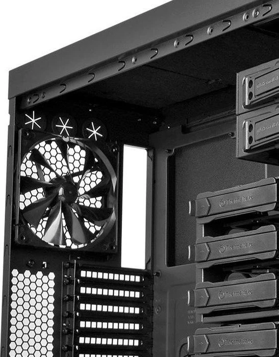 Thermaltake Suppressor F51 Power Cover Edition, Acrylfenster, schallgedämmt