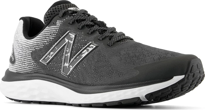 New Balance Fresh Foam 680v7 blacktop/white (Herren)
