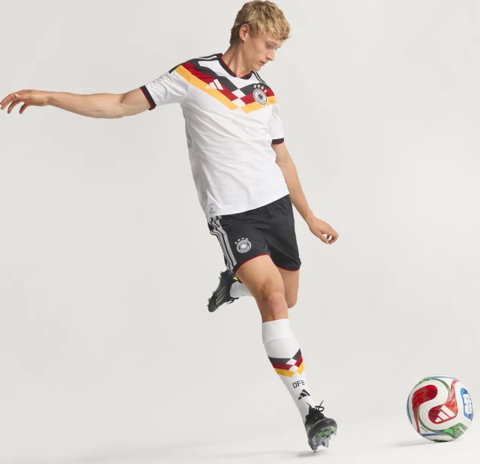 adidas FIFA WM 2026 Deutschland Authentic Heimtrikot kurzarm (Herren)
