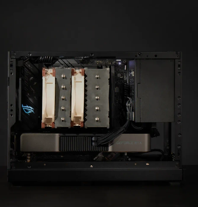 SSUPD Meshroom D, weiß, Variant A, 1x USB-C 3.1, 2x USB-A 3.0, Mini-ITX