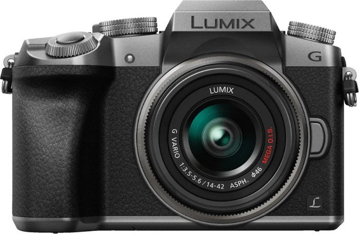 Panasonic Lumix DMC-G70 silber mit Objektiv Lumix G Vario 14-42mm 3.5-5.6 ASPH OIS