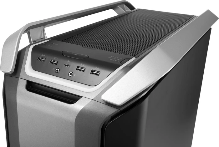Cooler Master Cosmos C700P, Glasfenster