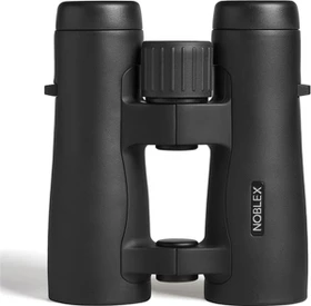 Noblex NF 10x42 vector