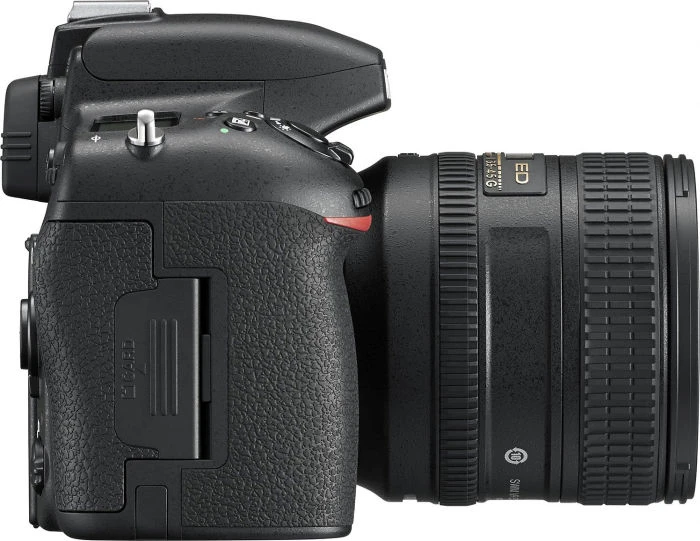 Nikon D750 mit Objektiv AF-S 24-85mm 3.5-4.5 G ED VR