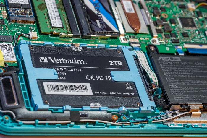 Verbatim Vi550 S3 SSD 2TB, 2.5" / SATA 6Gb/s