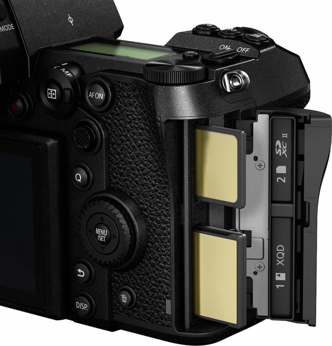 Panasonic Lumix DC-S1 Body