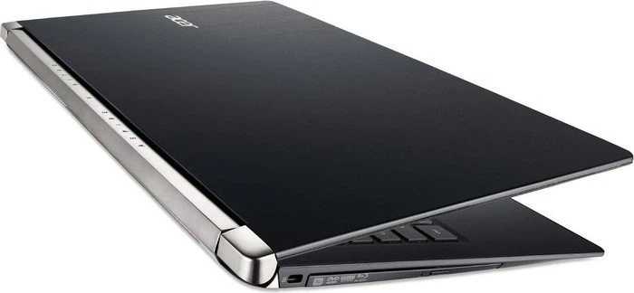 Acer Aspire V Nitro VN7-571G-75R2, Core i7-5500U, 8GB RAM, 1TB HDD, GeForce GTX 950M, DE