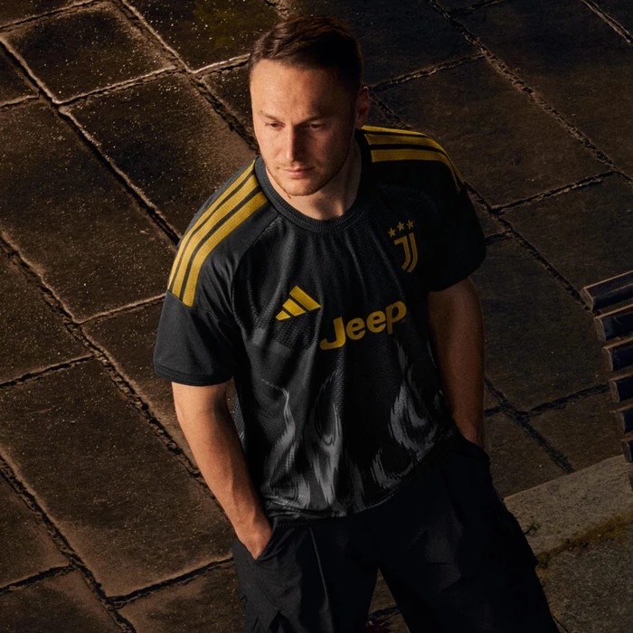 adidas Juventus Turin Authentic 2026/2027 Ausweichtrikot kurzarm (Herren)