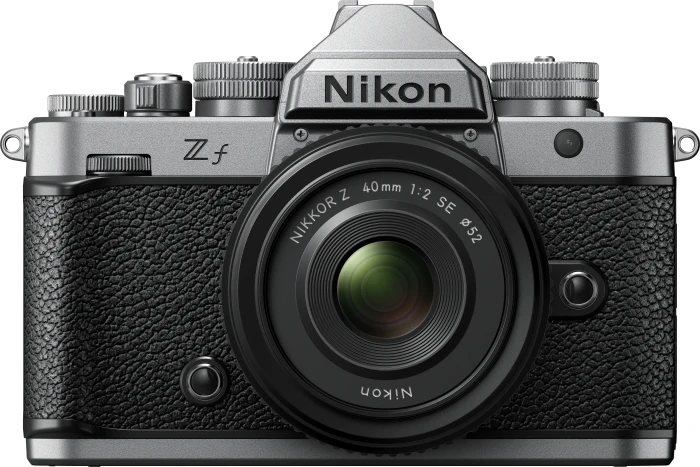Nikon Z f silber mit Objektiv Z 40mm 2.0 (SE)