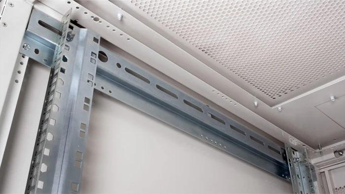 Roline / Secomp Pro Serie 19" Serverschrank 47HE, montiert, Gitternetztür, IP20, RAL 7035, 1000mm tief