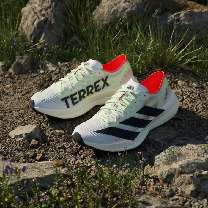 adidas Terrex Agravic Speed 2 cloud white/core black/semi impact orange (Damen)