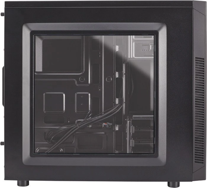 Corsair Carbide Series 100R, Acrylfenster